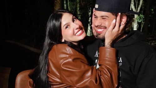 Zé Felipe expõe "seca" após término com Ana Castela: “Não beijei ninguém”