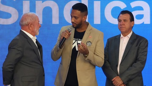 Lula pede mobilização a centrais sindicais para fim da escala 6x1