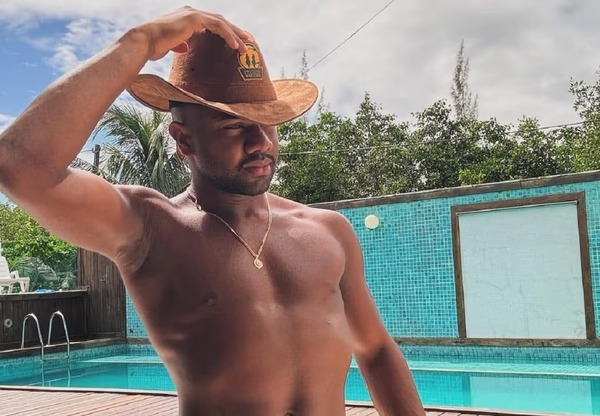 Davi Brito garante que nunca fará conteúdo adulto: 'Respeito aos meus fãs'