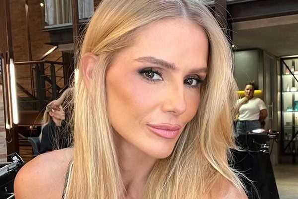 Deborah Secco rebate críticas à aparência: "Não tenho esse apego estético"