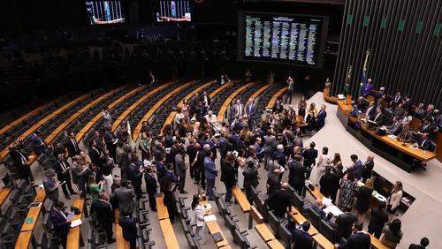 Congresso derruba veto ao PL da Dosimetria e impõe nova derrota a Lula