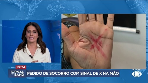 X na palma da mão salva mulher em SP
