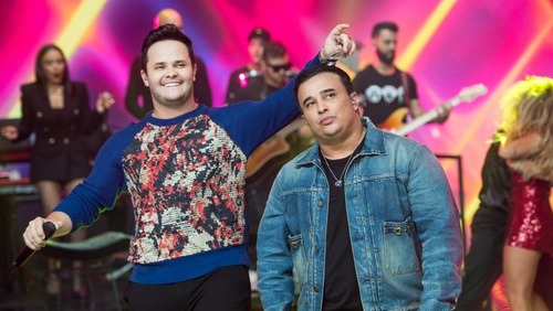 Matheus, dupla de Kauan, traiu esposa com dona de fã-clube, diz Leo Dias