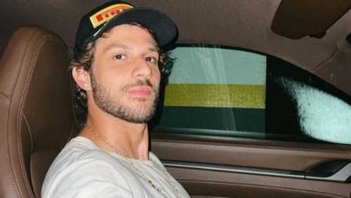 João Vicente de Castro diz que ator 'imita' Chay Suede; veja suspeitos
