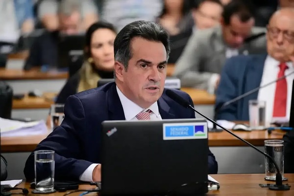PF: Emenda de Ciro para ampliar cobertura do FGC foi escrita pelo Master