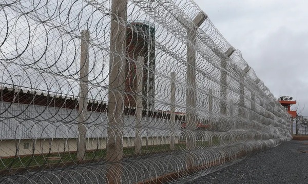 Sancionada lei que endurece pena a condenados por morte de policiais