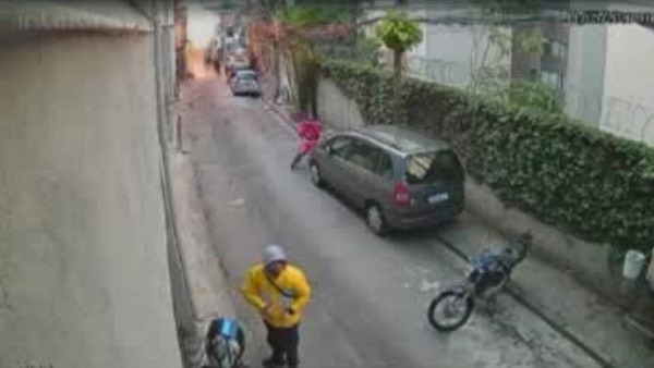 Vídeo mostra explosão que destruiu casas e deixou 1 morto no Jaguaré, em SP