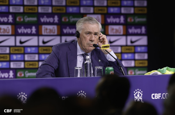 Carlo Ancelotti pede que torcida confie nos 26 convocados para a Copa