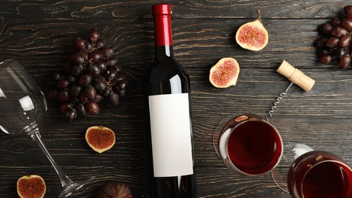 Consumo de vinho cresce mais de 40% no Brasil em meio à queda global