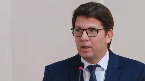 STF tenta intimar Mário Frias por suposto desvio para filme de Bolsonaro