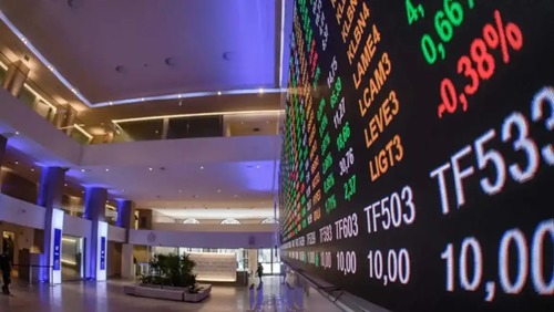 Bolsa atinge menor nível desde janeiro com exterior e tensão política
