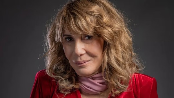 Ex-funcionária processa Renata Sorrah e expõe exploração, diz colunista