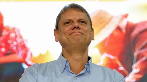 Tarcísio de Freitas lidera disputa para governo de SP, diz Paraná Pesquisas