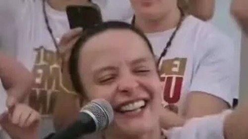 Maiara participa de acampamento cristão no interior de SP