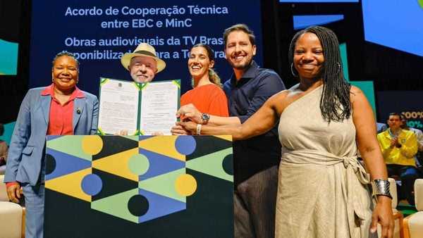Lula e Margareth Menezes lançam plataforma de streaming "Tela Brasil"