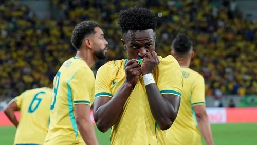 Vini Jr. defende Virginia após ofensas no Maracanã: 'Respeito e carinho'