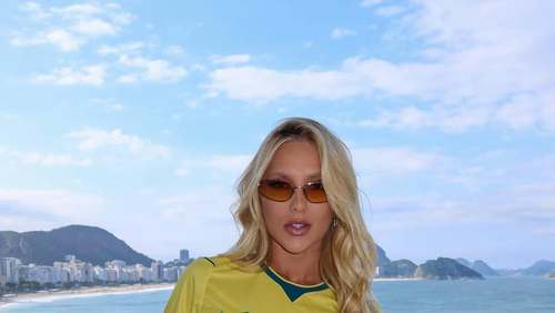 Além de xingar, torcida lançou bolinhas de papel em Virginia no Maracanã