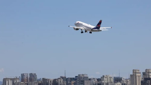 Petrobras reduz preço do querosene de aviação em 14,2%
