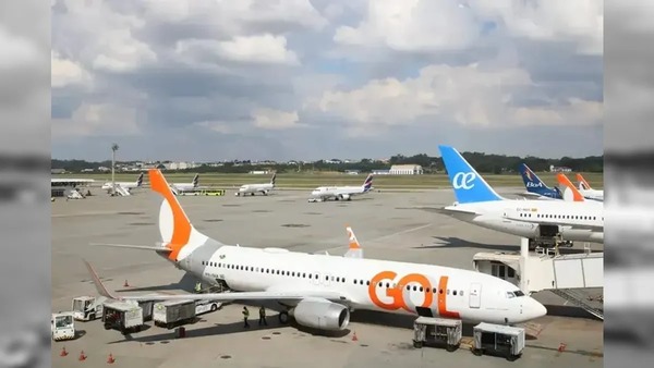 Pane na comunicação suspende pousos e decolagens em aeroportos de SP
