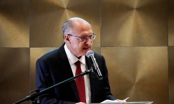 Alckmin: Pix é patrimônio nacional e não entra em negociação com EUA