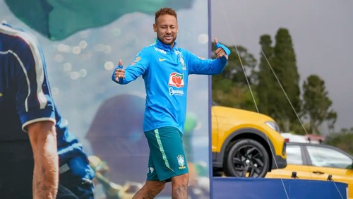 Neymar não viaja com seleção para Cleveland; segue em tratamento