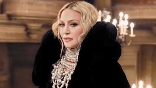 Madonna critica celulares em shows: "Mudam a forma como as pessoas vivem"