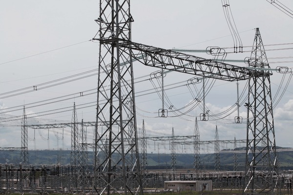 Aneel homologa contratos mesmo após Justiça suspender leilão de energia