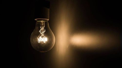 Cidades da Bahia ficam sem energia após falha no sistema de transmissão