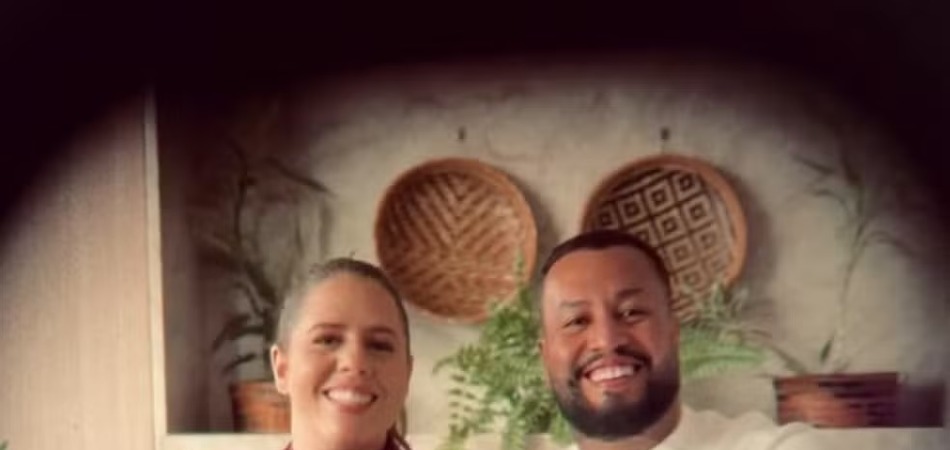 Tati Machado emociona ao anunciar nova gravidez
