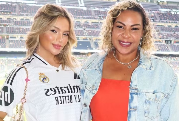 Mãe de Endrick se pronuncia no Instagram e nega polêmicas 