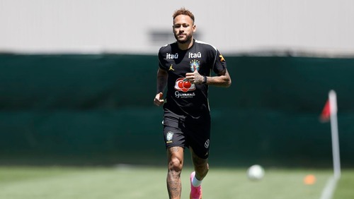Neymar vai a campo pela primeira vez em treino da seleção brasileira nos EUA