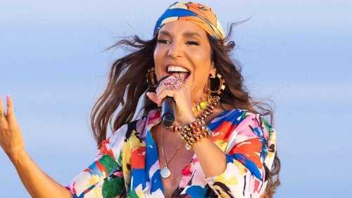 Filhas de Ivete Sangalo roubam a cena dançando com a mãe em show; assista