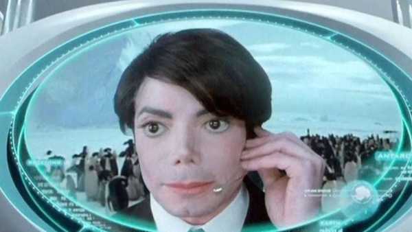Você se lembra? Michael Jackson teve papel especial em "Homens de Preto 2"