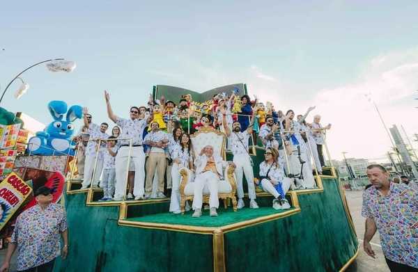 Filhos de Maurício de Sousa celebram desfile em homenagem ao pai: "Legado"
