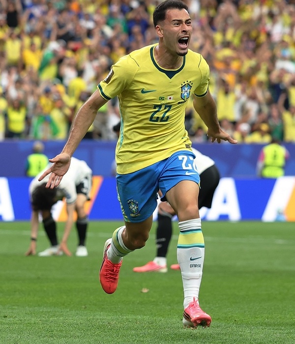 'Guru' alemão erra previsão e Brasil é classificado para as oitavas da Copa