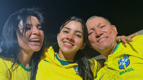 Esposa e mãe de João Gomes trocam declarações na web: 'Muito amor'