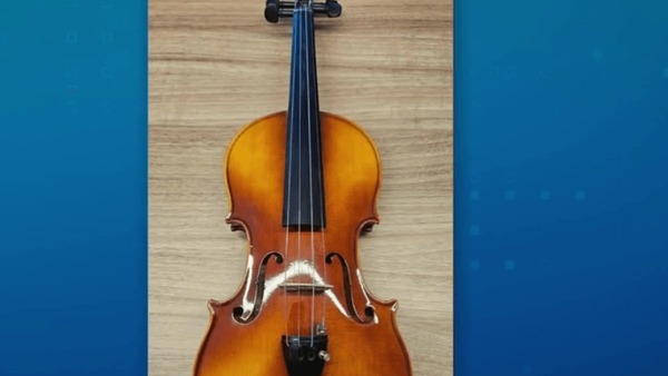 Família oferece R$ 10 mil de recompensa para recuperar violino de 200 anos