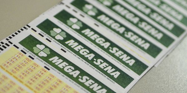 Mega-Sena acumula novamente e prêmio principal vai para R$ 45 milhões