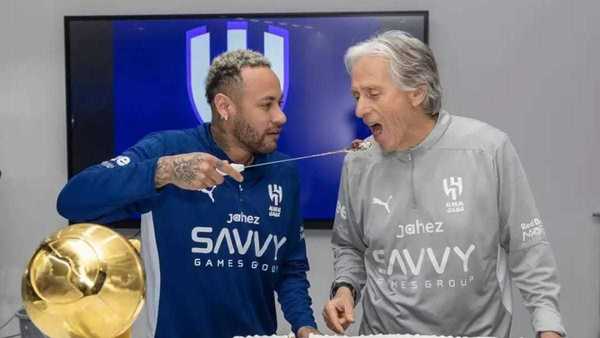 Jorge Jesus relembra polêmica com Neymar: "Acabado"