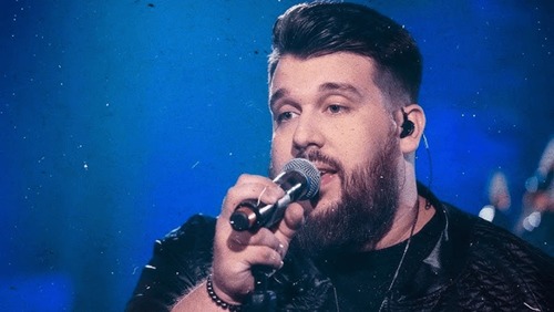 Fenômeno do sertanejo, Panda lidera gênero no topo do streaming nacional