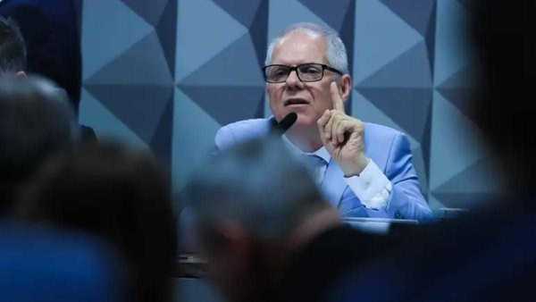 Ex-presidente do INSS usava código para repasse de propina a pizzaria
