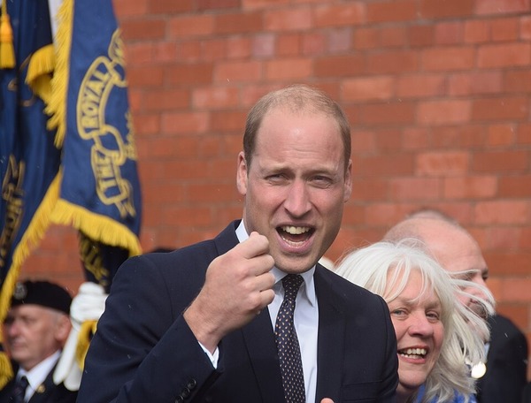 Príncipe William se diz 'arrasado' com eliminação da Inglaterra na Copa