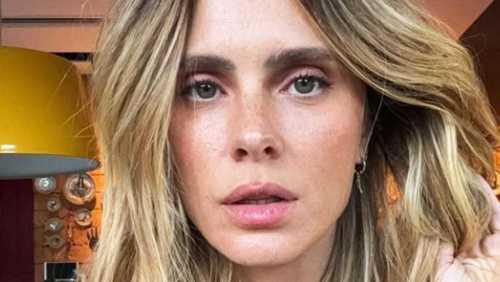 Carolina Dieckmmann chora ao falar dos filhos no exterior: "Ninho vazio"