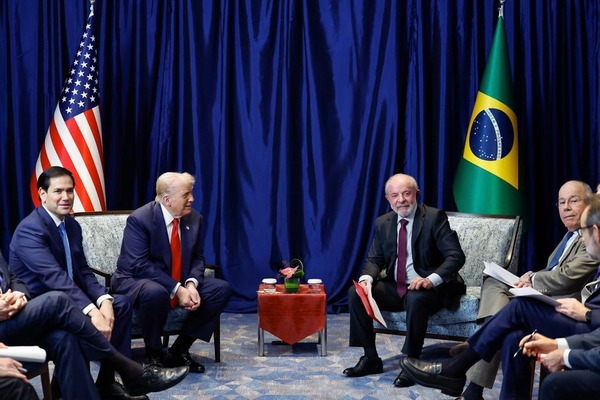 Tarifaço de 25% dos EUA sobre o Brasil entra em vigor nesta quarta-feira