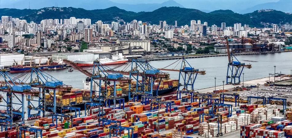 Empresas afetadas por tarifaço terão acesso a socorro de R$ 18,5 bi