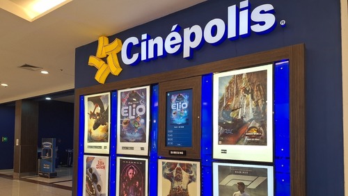 ShoppingSantaÚrsula recebe sessões inclusivas de “Minions & Monstros”