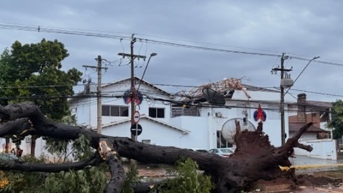 Temporal derruba torre do Sistema Clube de Comunicação