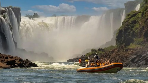 Holandês morre durante passeio de barco nas Cataratas do Iguaçu
