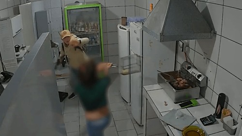Funcionária joga óleo quente em ladrão durante assalto em Curitiba