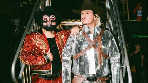De "Um Maluco no Pedaço" ao DJ mascarado: conheça a dupla viral CountryBeat